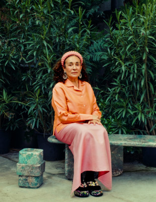 The world of Nina Yashar: Η καταξιωμένη gallerist που έχει συμβάλει καθοριστικά στη διεθνή ανάδειξη του collectible design μέσα από τη Nilufar Gallery στο Μιλάνο