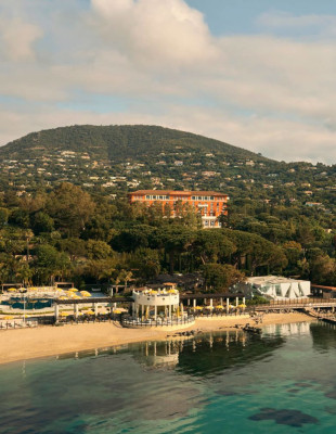 COMO Le Beauvallon: Η θρυλική grande dame της Κυανής Ακτής ανοίγει ξανά τις πύλες της έπειτα από 18 χρόνια