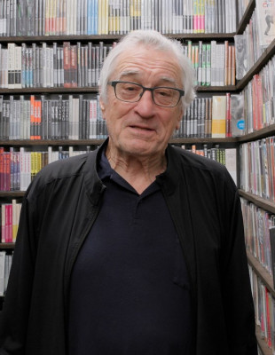 Ο Robert De Niro αποκαλύπτει τις αγαπημένες του κινηματογραφικές επιλογές στο Criterion Closet