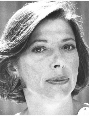 Σάκης Λάλας: Ο δημιουργός του ντοκιμαντέρ που φωτίζει τη ζωή και την κληρονομιά της Άνθεα Σίλμπερτ μιλά στο GLOW.GR
