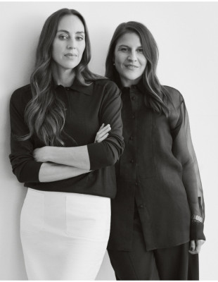 Le Monde Béryl: Η συνιδρύτρια και creative director, Lily Atherton Hanbury, μιλά για τα 10 χρόνια του brand, τη μόδα ως τέχνη και το νέο δημιουργικό κεφάλαιο του οίκου
