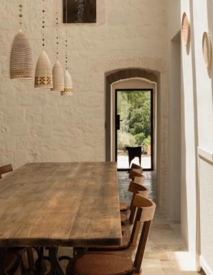 Μια παραδοσιακή masseria στην Πούλια αποδεικνύει πως η πραγματική πολυτέλεια βρίσκεται στον χρόνο και την αυθεντικότητα