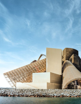 Το Guggenheim Abu Dhabi του σπουδαίου αρχιτέκτονα Frank Gehry ανοίγει κι επίσημα τις πόρτες του