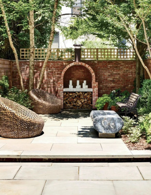 Fall Balcony Makeover: Πώς να δημιουργήσετε cozy ατμόσφαιρα στο μπαλκόνι σας