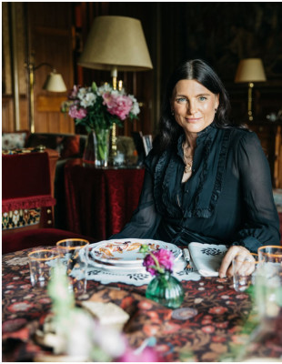 Η νέα Tabitha Simmons x Cabana tableware συλλογή είναι ένα φθινοπωρινό όνειρο