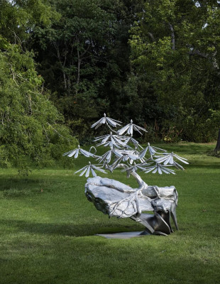 Frieze London 2026: Το Λονδίνο μπαίνει από σήμερα σε ρυθμούς τέχνης και αυτά είναι τα highlights της φετινής διοργάνωσης