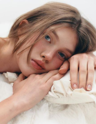 Beyond Dark Circles: Τι άλλο μπορεί πραγματικά να προσφέρει μια κρέμα ματιών;