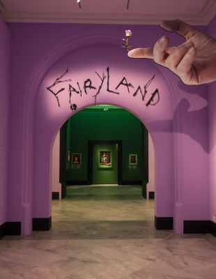 Η έκθεση “Fairyland: Love and Legends” του Tim Walker στο Λονδίνο γιορτάζει την queer ιστορία μέσα από 250 φωτογραφικά πορτρέτα