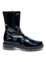 Chunky sole boots 