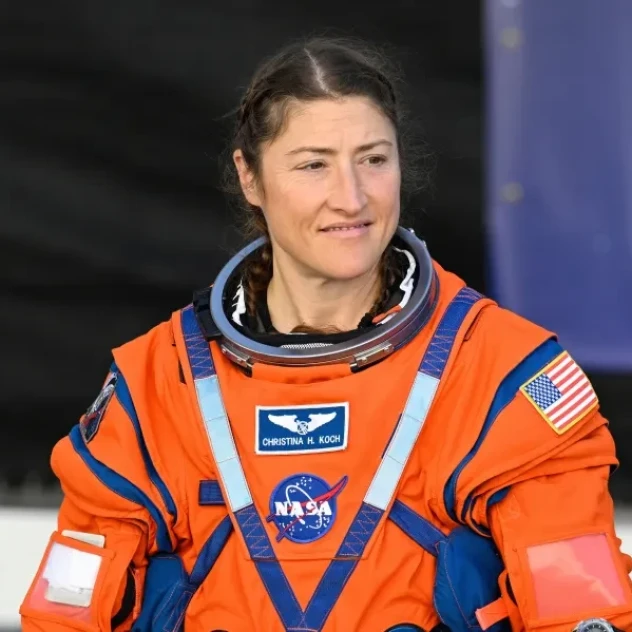 Christina Koch: Αυτή είναι η πρώτη γυναίκα που έκανε τον γύρο της Σελήνης
