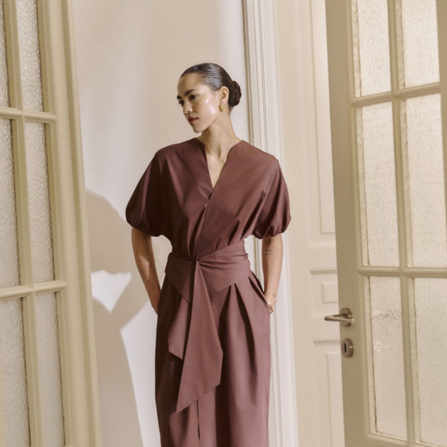 Athens Reverie: To νέο editorial του fashion brand LOLA είναι η σύγχρονη εκδοχή της αστικής κομψότητας