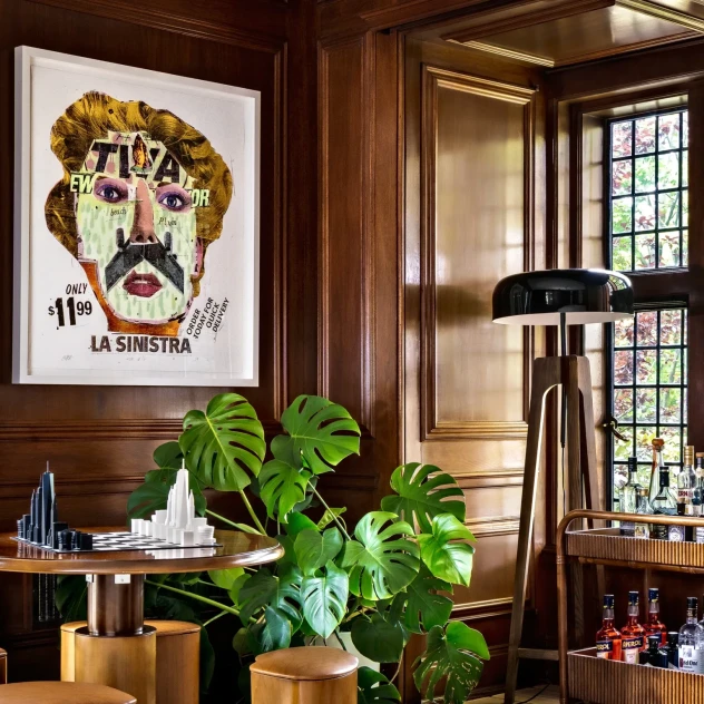 Ένα αρχοντικό στη Νέα Υόρκη με έργα του Banksy και παράθυρα από το στούντιο πίσω από τον Καθεδρικό Ναό του Αγίου Πατρικίου