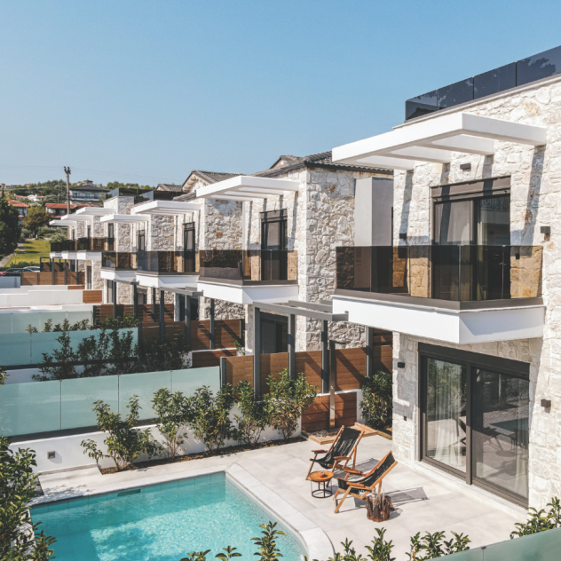 The slow living handbook: Η εταιρία με έδρα τη Θεσσαλονίκη που δραστηριοποιείται εδώ και δεκαετίες στην κατασκευή πολυτελών κατοικιών