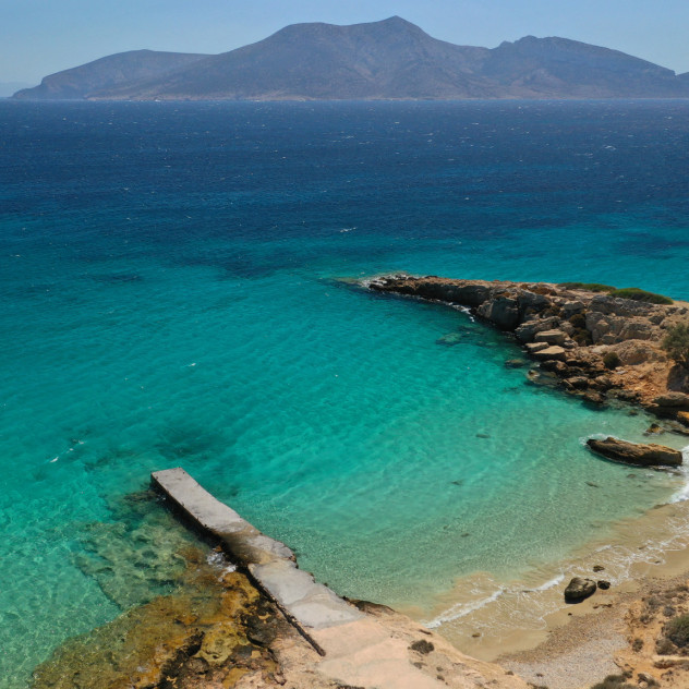 Τα πιο γοητευτικά μικρά νησιά της Ελλάδας, που αξίζει να επισκεφθούμε αυτό το καλοκαίρι