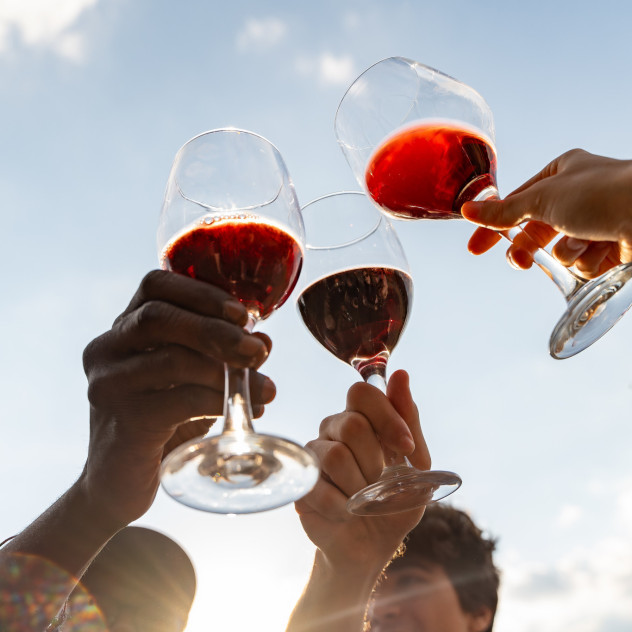 Τα κρασιά που θα ολοκληρώσουν ιδανικά το πασχαλινό σας τραπέζι