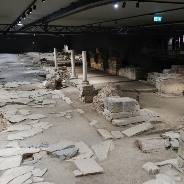 Η Telegraph αποθεώνει το μετρό της Θεσσαλονίκης που βρίσκεται και πάλι στο επίκεντρο του κόσμου