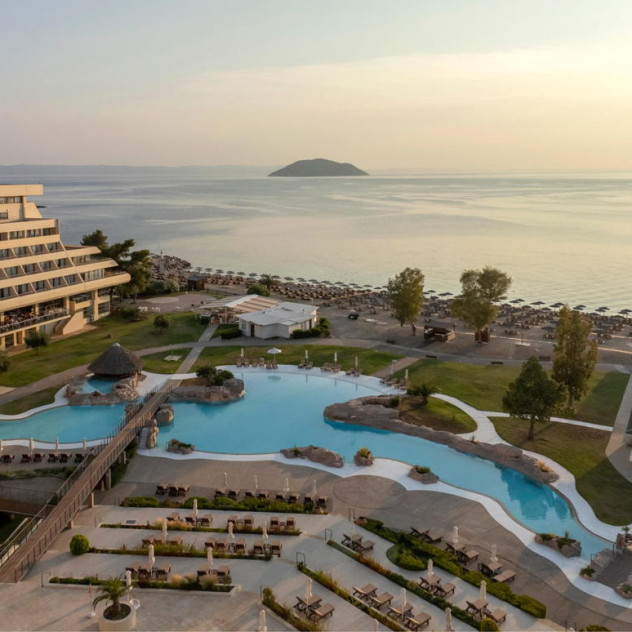 Ένα γαστρονομικό ταξίδι τριών ημερών στο Porto Carras Grand Resort με αφορμή τη συνεργασία του με τον Λευτέρη Λαζάρου
