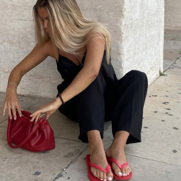 Οι πιο on-point επιλογές pedicure που θα σας βγάλουν από το comfort zone σας