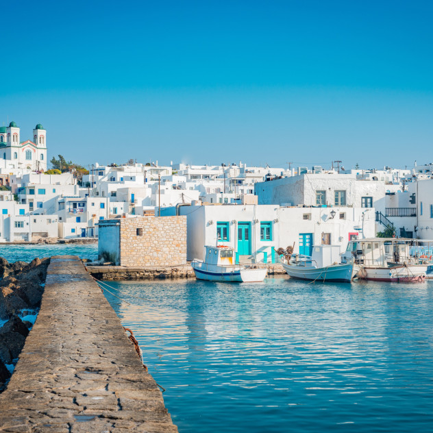 Τα γραφικά χωριά των Κυκλάδων που θα κερδίσουν μία θέση στην καρδιά σας από το πρώτο λεπτό