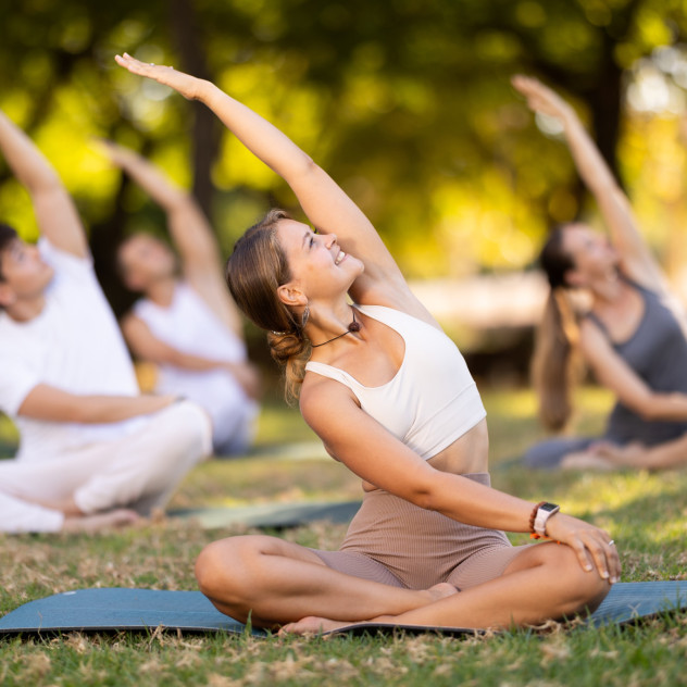Η ολοκληρωμένη Vinyasa πρακτική που υπόσχεται δύναμη, ευλυγισία και εσωτερική ηρεμία