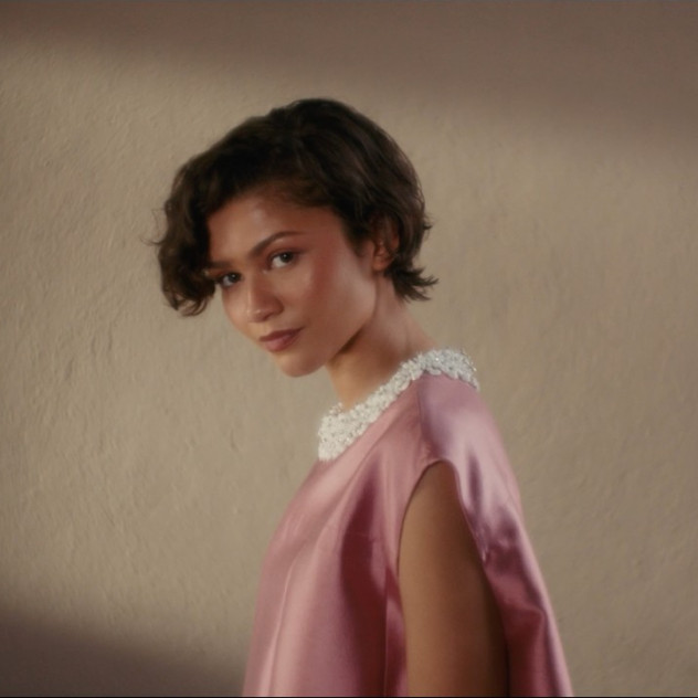 Η Zendaya είναι η νέα global ambassador της Prada Beauty και του εμβληματικού αρώματος Paradoxe
