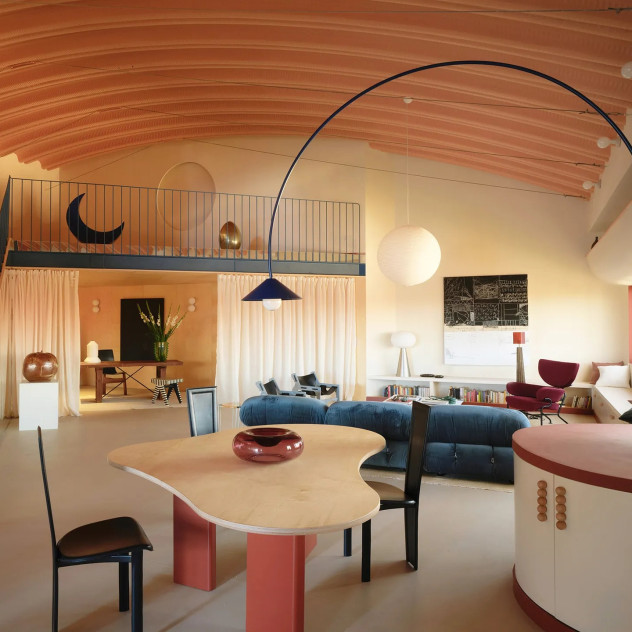 Η Casa Ballena στη Μαδρίτη μοιάζει να έχει τη δική της interior παλίρροια
