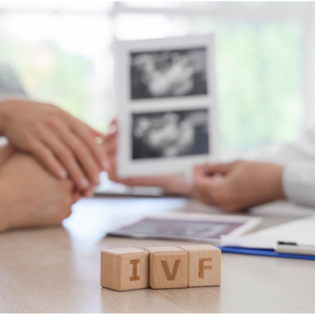 Από όλο τον κόσμο στη Θεσσαλονίκη για IVF: Ο CEO της Embryolab, Δημήτρης Νικολαΐδης, μιλά στο GLOW.GR για τη ραγδαία εξέλιξη της εξωσωματικής γονιμοποίησης