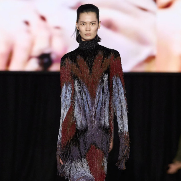 Miu Miu, Valentino, Jean Paul Gaultier και Mugler αποκάλυψαν την τολμηρή πλευρά της μόδας για τη σεζόν Άνοιξη-Καλοκαίρι 2027