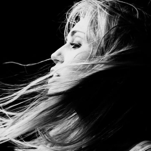 Orbit: Δείτε το νέο ατμοσφαιρικό video clip της Miley Cyrus