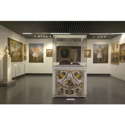 The Museum Out of the Box