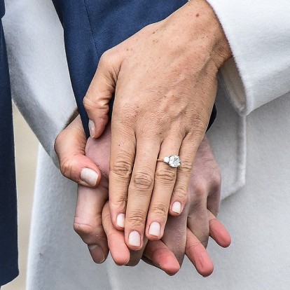 Τα 20 πιο εντυπωσιακά δαχτυλίδια αρραβώνων της showbiz 