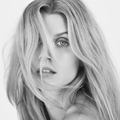 Hair detox: 5 βήματα για υγιή και δυνατά μαλλιά 