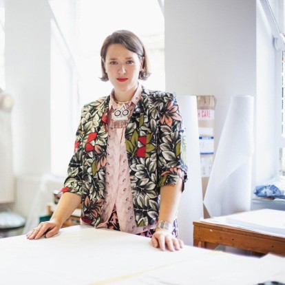 Η Holly Fulton αποκαλύπτει τη νέα high street συλλογή της 