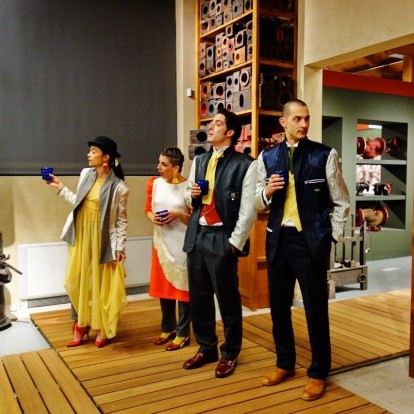 Don’t miss: Την Ιστορία του Β. Μ. Ενός ανθρώπου με κίτρινη μπλούζα