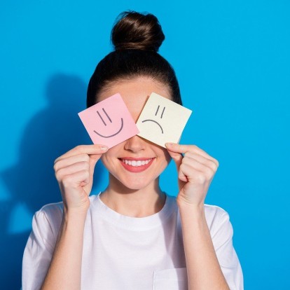 Μια «φυλακή» χτισμένη από τη γνώμη των άλλων