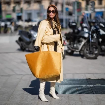 Οι oversized bags είναι το αγαπημένο κομμάτι των it girls για την άνοιξη