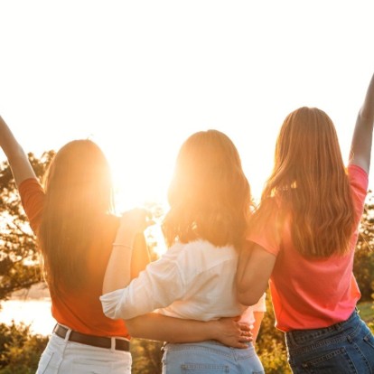 Αυτές είναι οι 10 πιο χαρούμενες χώρες στον κόσμο