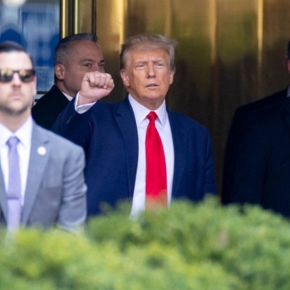 Donald Trump: Η σύλληψή του και η ιστορική στιγμή για τις ΗΠΑ