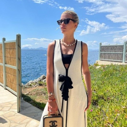 Wedding season: Εμπνευστείτε από τα elegant bridal σύνολα της Sofia Richie 