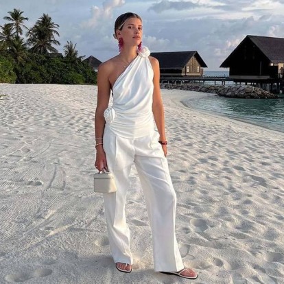 Summer trousers: Τα 5 στιλ που θα δούμε παντού φέτος