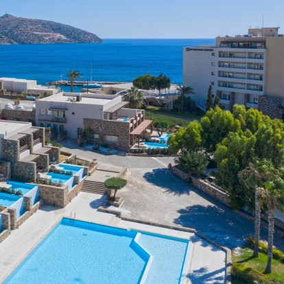 6+1 λόγοι που μας κάνουν να επιστρέφουμε στο Wyndham Grand Crete Mirabello Bay