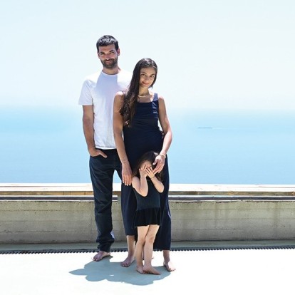 Ερμηνεύοντας το τοπίο, με τη ματιά της designer Λύδιας Βουσβούνη στην κατοικία της οικογένειας Κούρκουλα στην Τζια