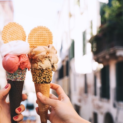 Οι πιο λαχταριστές gelato γεύσεις που ξεχωρίσαμε στην πόλη φέτος το καλοκαίρι