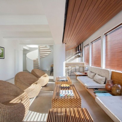 Το Janeiro Hotel στη Βραζιλία δίνει ιδιαίτερη έμφαση στη γοητεία του φυσικού τοπίου 
