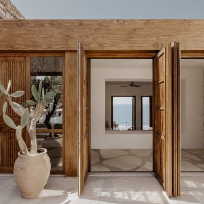 Ήπια πολυτέλεια και νησιώτικος αέρας κυριαρχεί στο Viglostasi στη Σύρο 