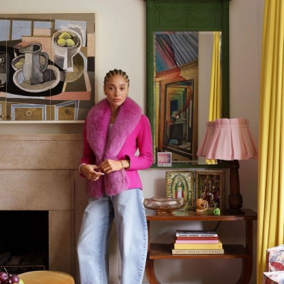 Adwoa Aboah: Μας ξεναγεί στη βικτοριανή κατοικία της στην καρδιά του Λονδίνου 