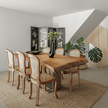 Μια κατοικία με αυστηρό περίβλημα και τρυφερή ψυχή στο Πόρτο στην Πορτογαλία