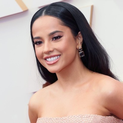 Becky G: Κάνει flashback στα πιο ξεχωριστά γυρίσματα των μουσικών της video 
