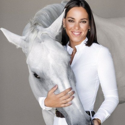 Άννα Μαρία Παπαγεωργίου: Ο ρομαντισμός του πρωταθλητισμού, ﻿η συμβολή-όνειρο στο άθλημα και η θεραπευτική αγάπη των αλόγων 