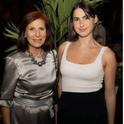 30 χρόνια Art Athina: Η μεγαλύτερη ετήσια εικαστική διοργάνωση υποδέχθηκε το κοινό με εορταστική διάθεση 